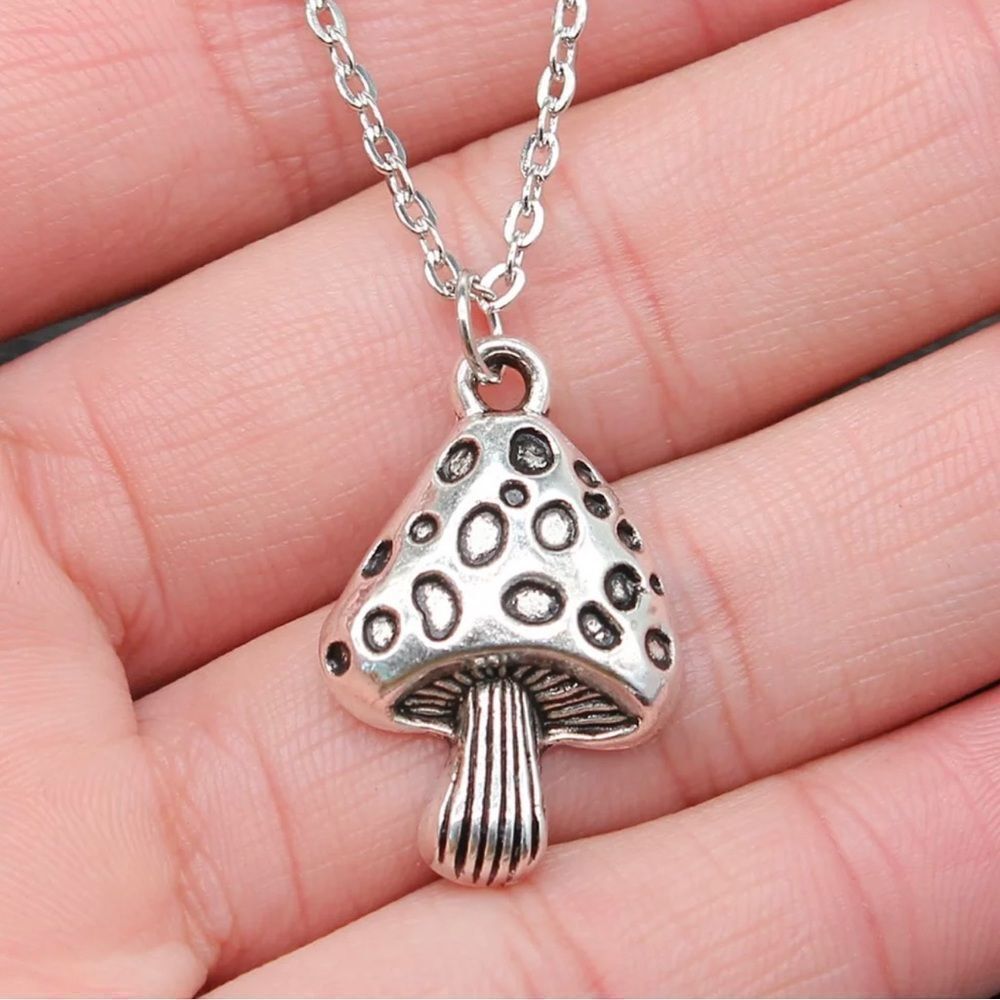 Silver Plated Retro Mushroom Necklace